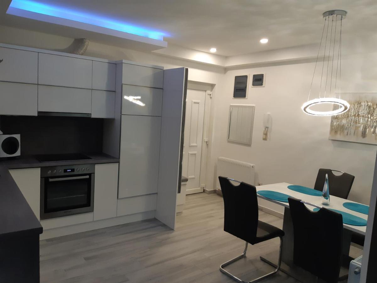 Dilara Apartman Sárvár Kültér fotó